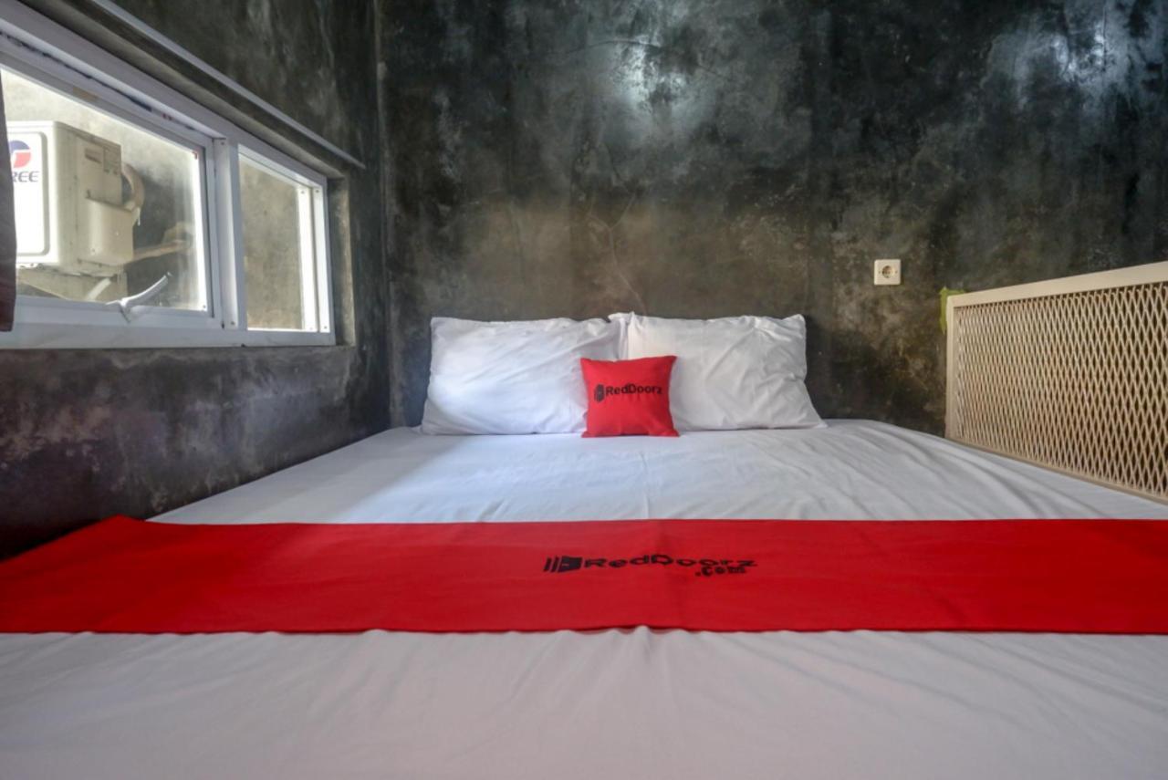 Reddoorz Near Jumbo Mall Sragen Extérieur photo