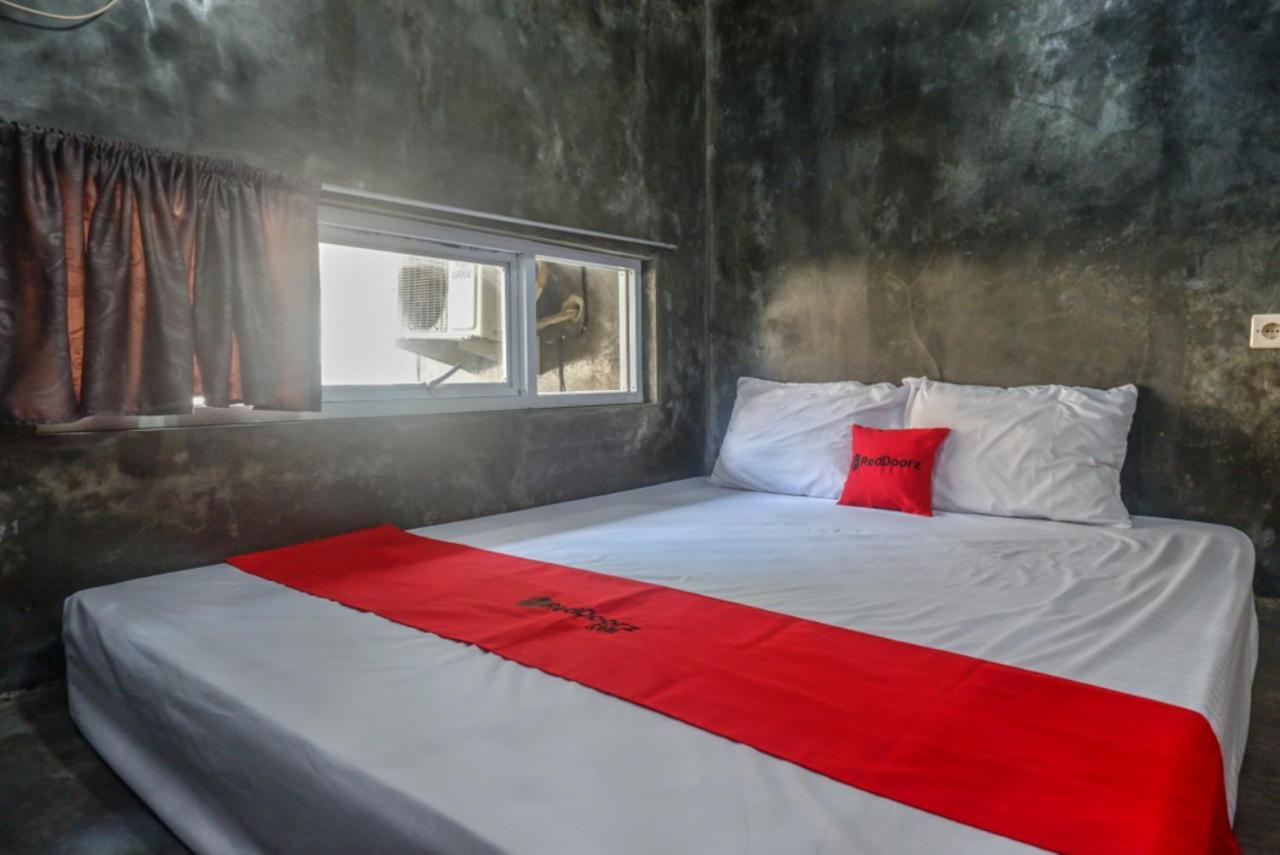 Reddoorz Near Jumbo Mall Sragen Extérieur photo