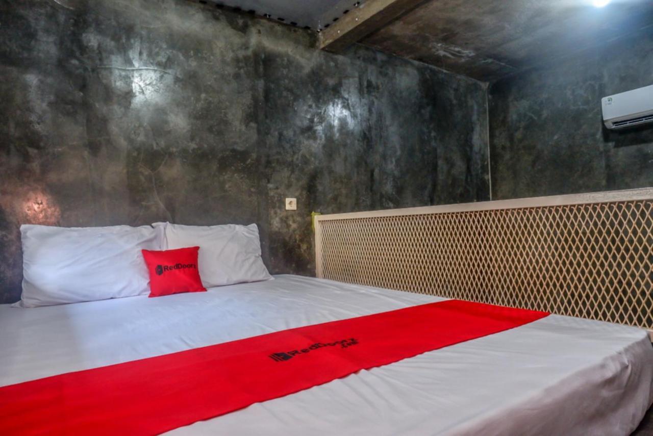 Reddoorz Near Jumbo Mall Sragen Extérieur photo