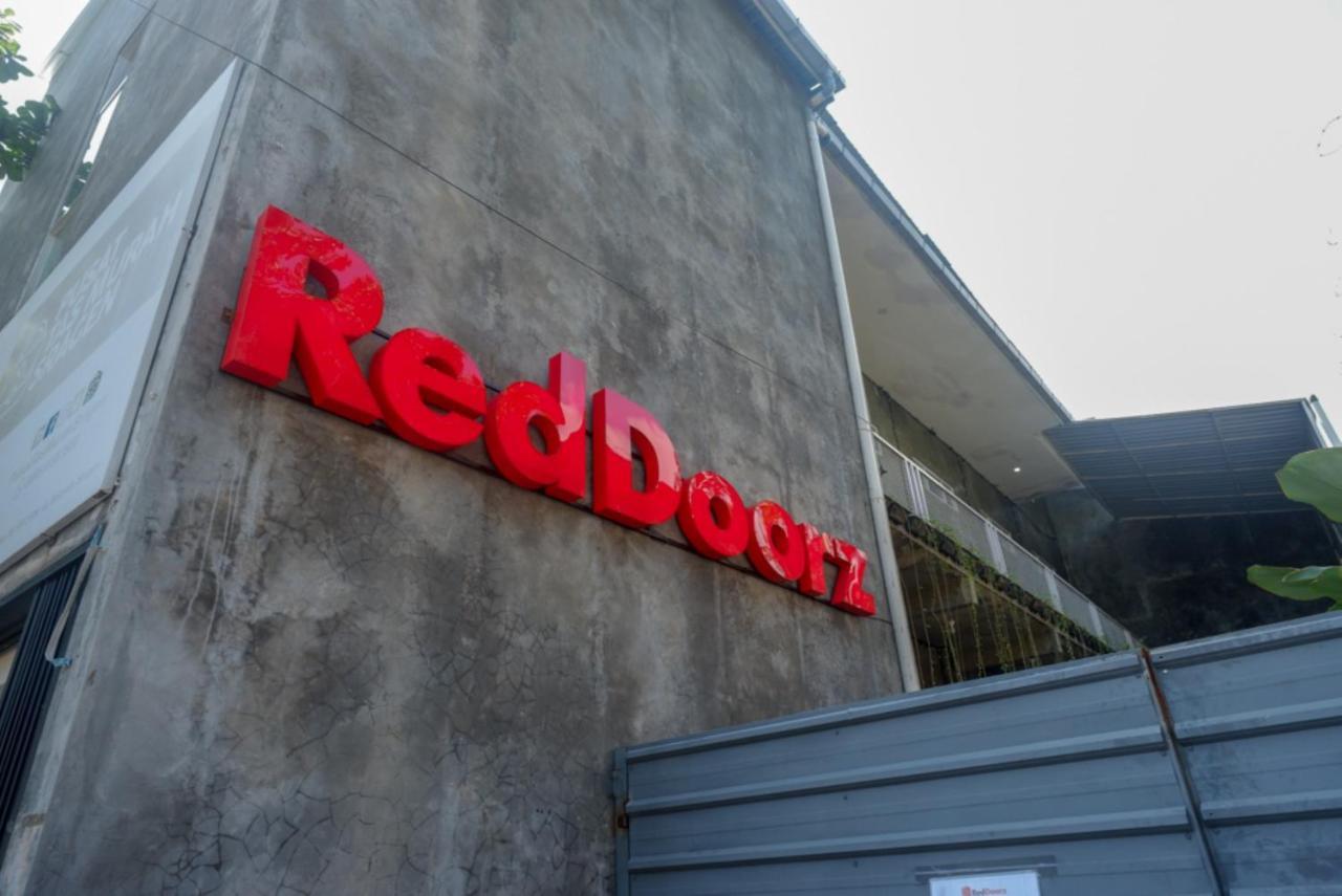 Reddoorz Near Jumbo Mall Sragen Extérieur photo